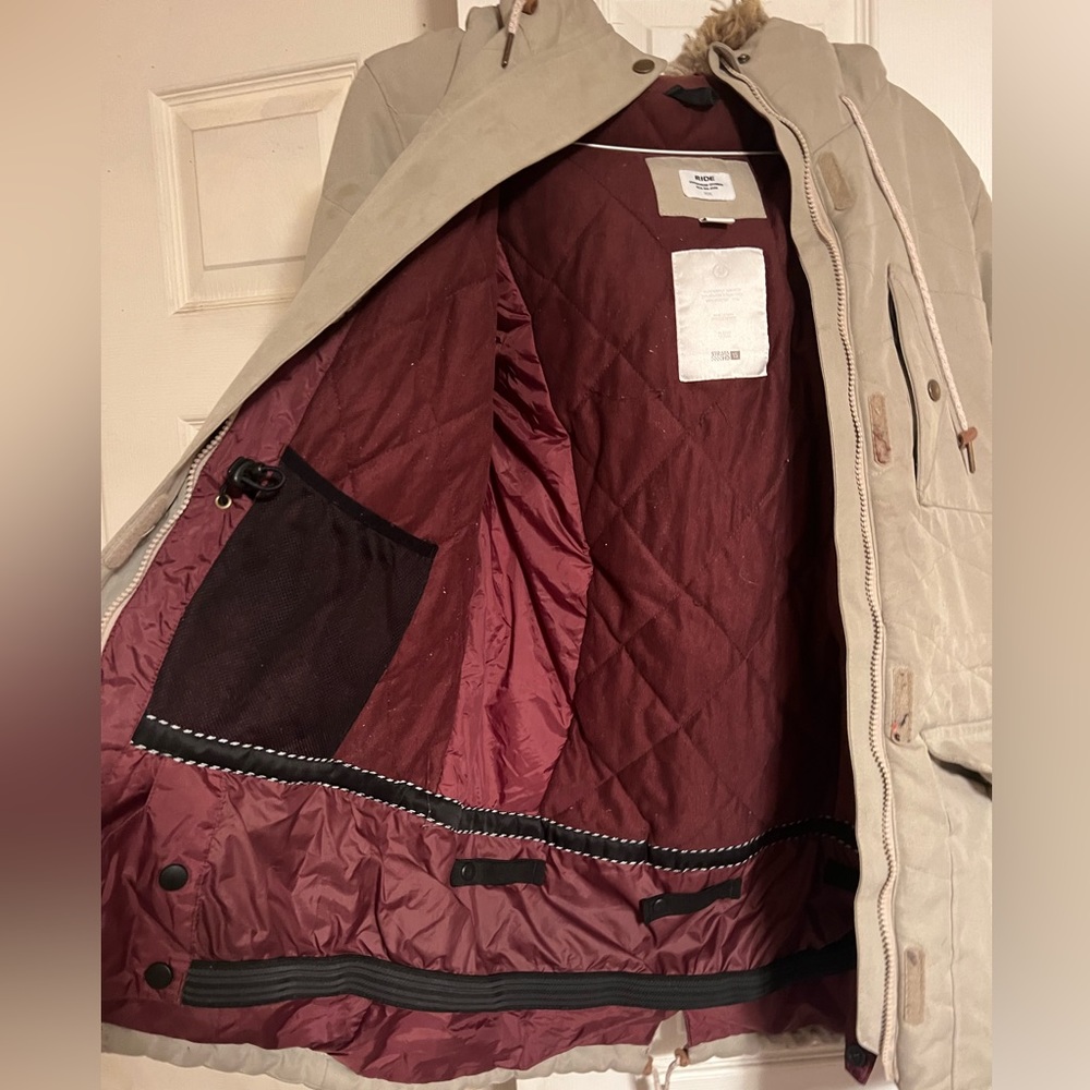 Ride Womens Snowboard jacket